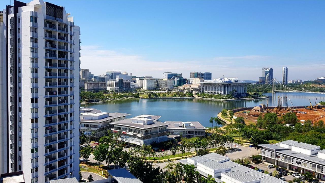 Ayer8 Putrajaya Guesthouse Eksteriør billede